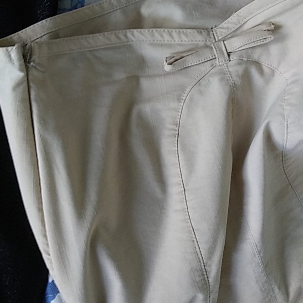 XOXO Beige Pencil Skirt - Picture 4 of 4